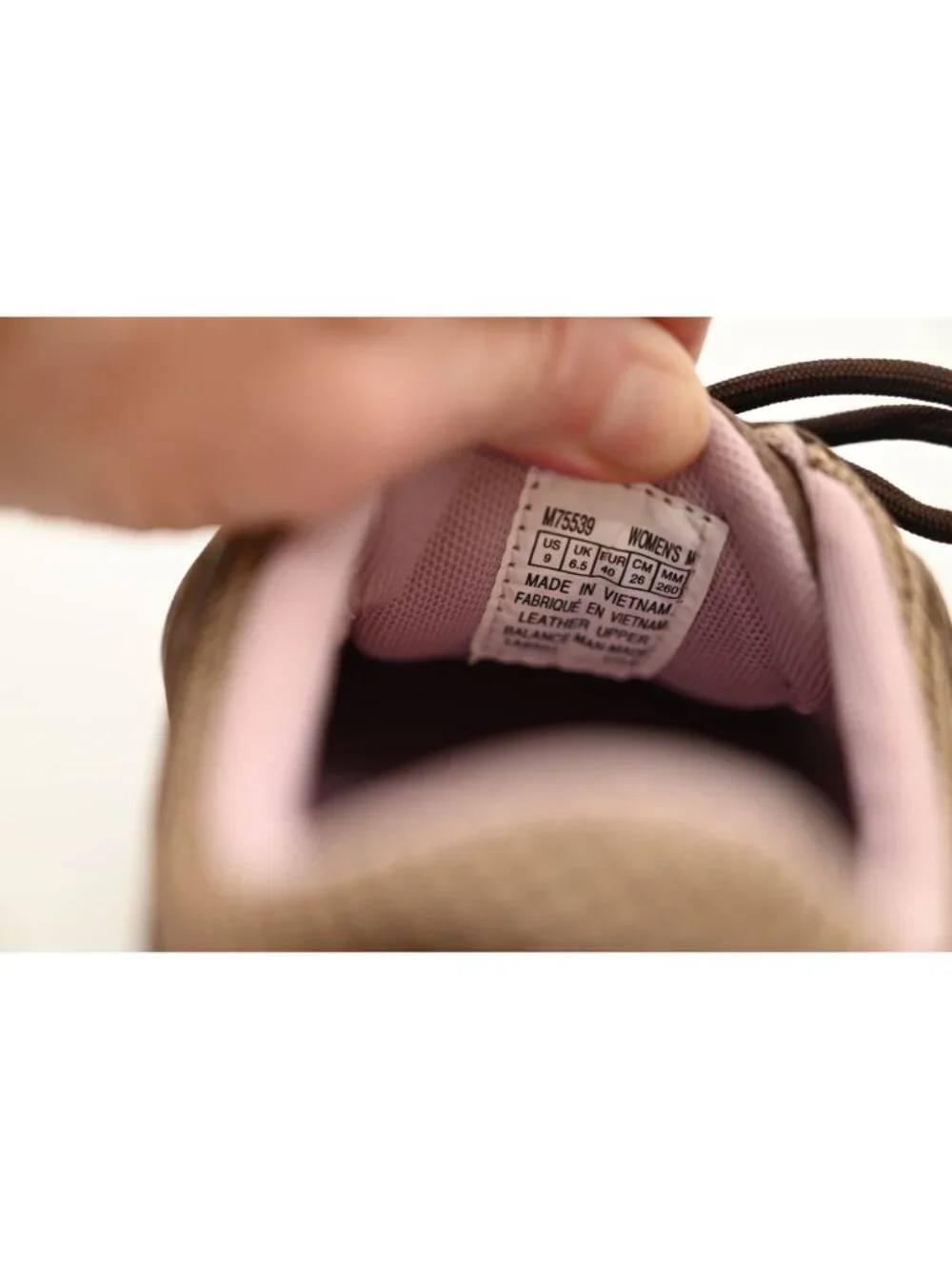 Rockport Sidewalk Expressions Chranson Walking Shoes Sz 9M Brown Purple Comfort